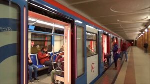 Электропоезд 81-765/766/767.4 "МОСКВА-2019" №59 на станции метро Красносельская