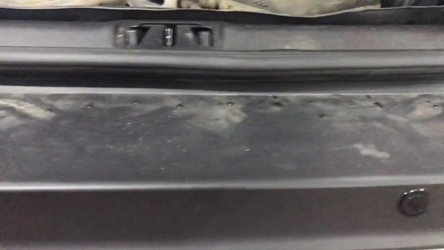 Для более удобной парковки, решил установить Парктроники в задний бампер автомобиля Форд Куга смотреть онлайн