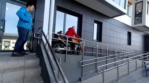 Как закатить/выкатить мотоцикл из дома