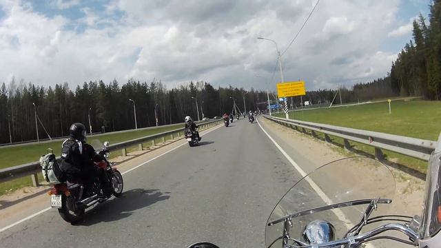 Луга.Открытие мотосезона 2022.Honda Shadow. смотреть онлайн