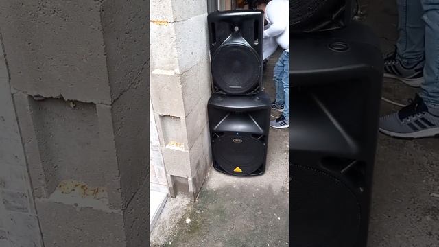 Test Behringer смотреть онлайн