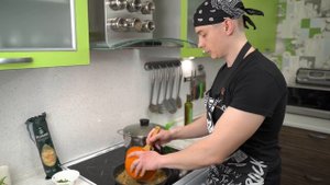 Гнёзда из макарон с фаршем | Тальятелле в сливочном соусе с фаршем и грибами