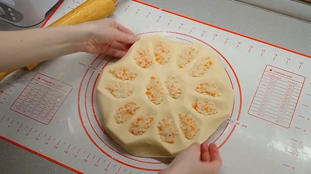 Вареники с капустой. Как слепить много вареников за короткое время.