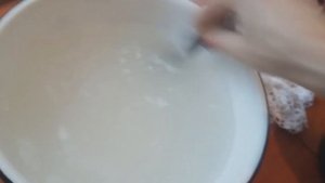 КАК БЫСТРО И ПРОСТО НАКРАХМАЛИТЬ САЛФЕТКУ