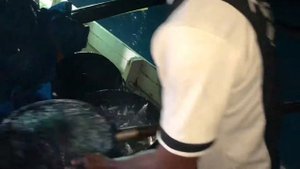 Рыбалка в окрестностях острова Белитунг (Индонезия) / Sea fishing near Belitung (Indonesia).