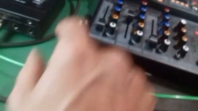 MESA DE SOM - Como Eliminar Ruído e Chiado смотреть онлайн