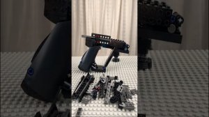 Пистолет из 360 деталей