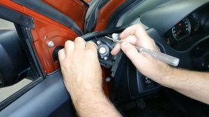 Suzuki Swift Door Panel Removal
