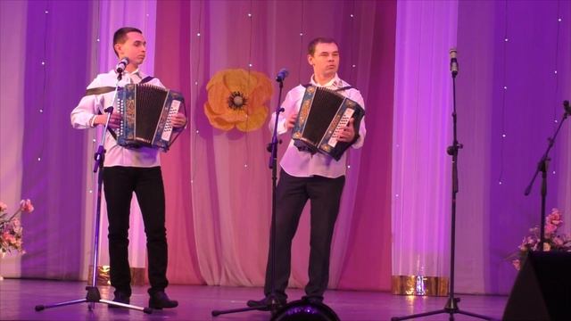 Александр Коновалов (Шернур р-н), Айнур Хамидуллин (Морко р-н) - Тӱрлӧ семым шоктат смотреть онлайн