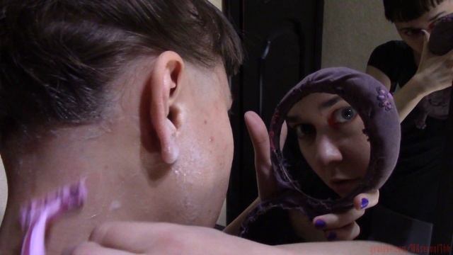 ASMR HAIRCUT : Short Bob (self cut) | АСМР СТРИЖКА Стригу себе Каре О.о смотреть онлайн