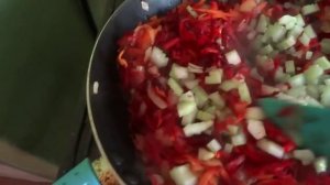 Как приготовить (сварить) красный борщ со свеклой. Пошаговый рецепт приготовления.