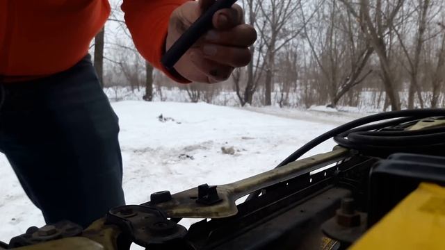 Как установить фильтр в систему охлаждения Daewoo Lanos Лайфхак смотреть онлайн