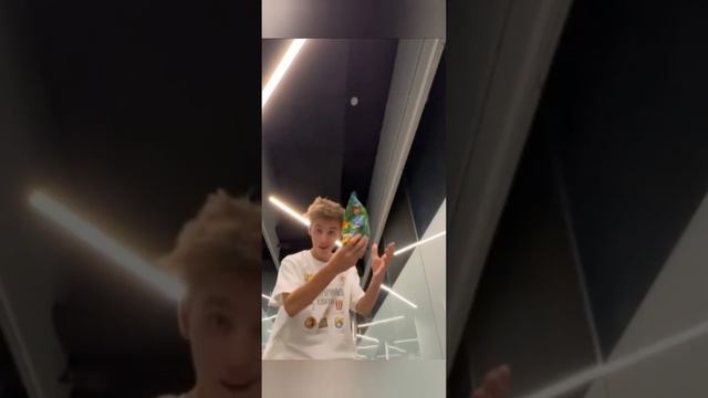 лучшие кадры из жизни человека который  заполнить жизнь людей смотреть онлайн