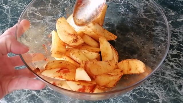 Хрустящий Картофель с чесноком и сыром. Идеальный рецепт картофеля с хрустящей корочкой