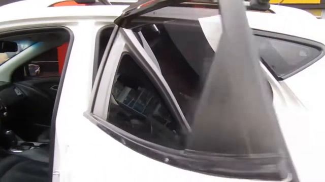 Hyundai TUCSON IX-35 2.0 Style