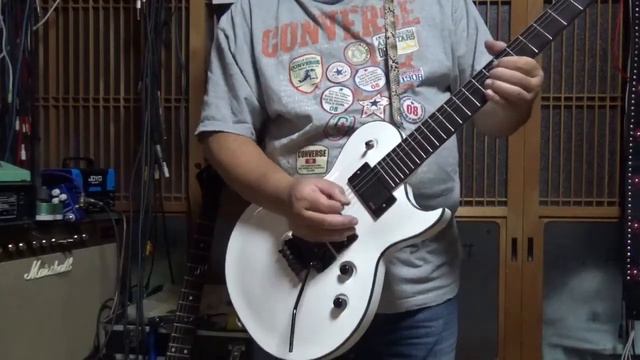 Gibson USA / Les Paul Future Tribute & maxon SD-01 смотреть онлайн