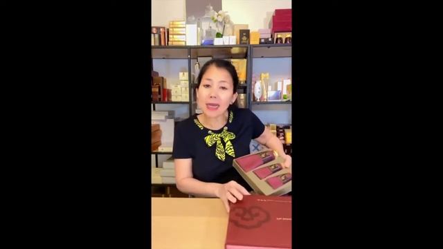 Jinyulhyang Essential Cleansing Foam Special Set смотреть онлайн