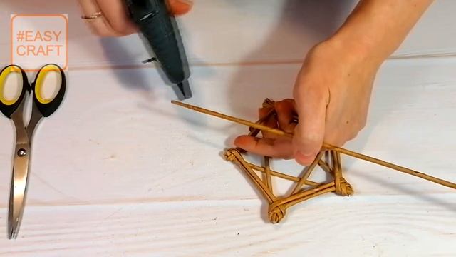 Новогодний подсвечник своими руками Красивый подсвечник из газетных трубочек на подарок и для декор смотреть онлайн