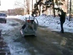 Аэролодка своими руками, испытание по асфальту. Aero boat