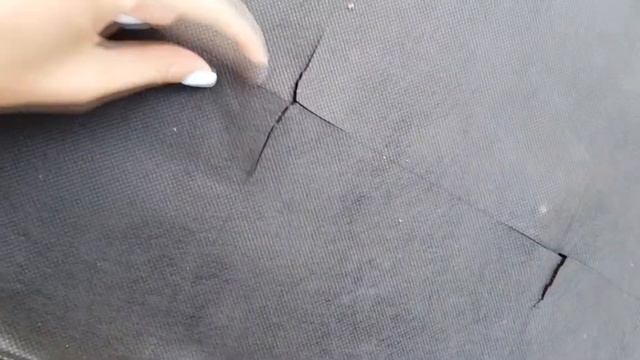 Как посадить клубнику на укрывной материал | Как крепить спанбонд