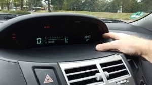 Настроить часы на Тойота Ярис #выставитьвремянатойоте#Yaris2006#Yaris2008