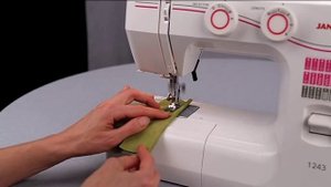 Уроки шитья Janome - строчка зигзаг (хлопок)