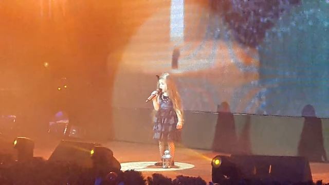 Свеча горела на столе смотреть онлайн