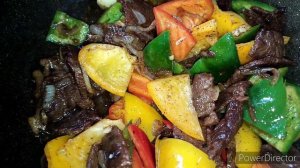 Салат с рукколой и мясом домашних вкусных рецептов