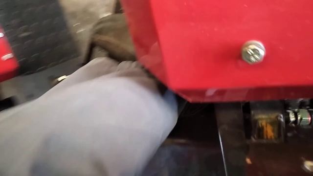 КАРТОФЕЛЕКОПАЛКА УТИННЫЙ ХВОСТ смотреть онлайн