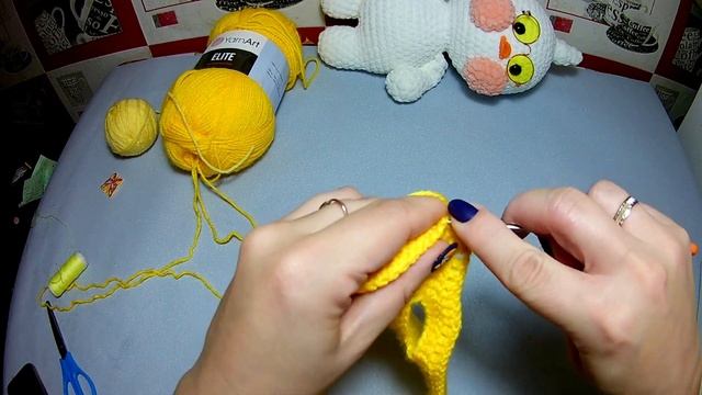 Плюшевая уточка Лалафанфан. Шапочка, платье и сумочка крючком! Часть 2. смотреть онлайн