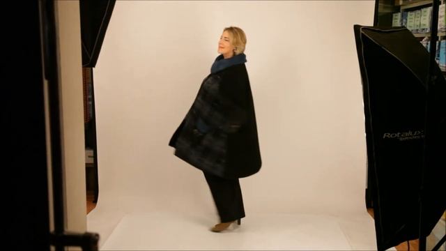 Пальто "Алексия" 15-18 Mara Gibbucci смотреть онлайн