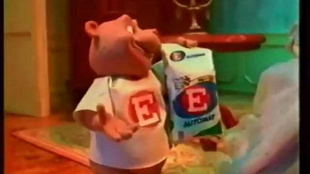 Реклама стирального порошка Е (2003) смотреть онлайн