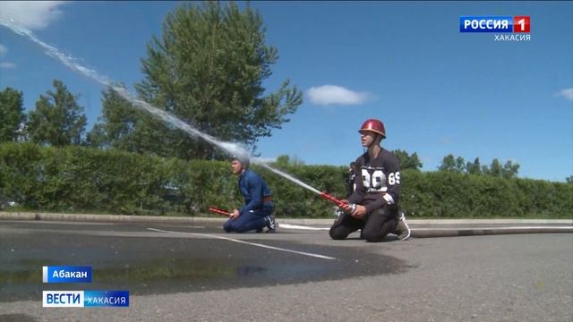 В Абакане назвали победителя соревнований по пожарно-прикладному спорту смотреть онлайн