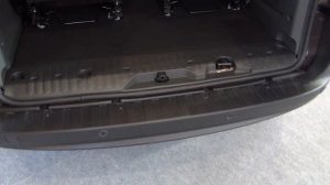 Mercedes-Benz Citan 111 CDI Combi Taxi 7-Seats (2016) Exterior and Interior