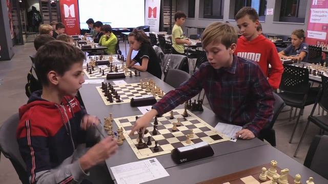 Отборочный этап к первенству Москвы. М13 2 тур (камера 1) смотреть онлайн