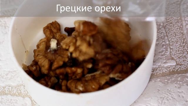 Сладкая колбаска из печенья и какао с ореховым вкусом. (Очень быстрый десерт без выпечки)