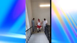 УЖАСАЮЩАЯ КАРТИНА! Фигурист Роман Костомаров показал ампутированные руки...
