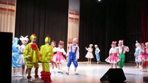Моя красная-прекрасная шапочка!
