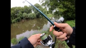 Джиговая щука по мутной воде на малой реке