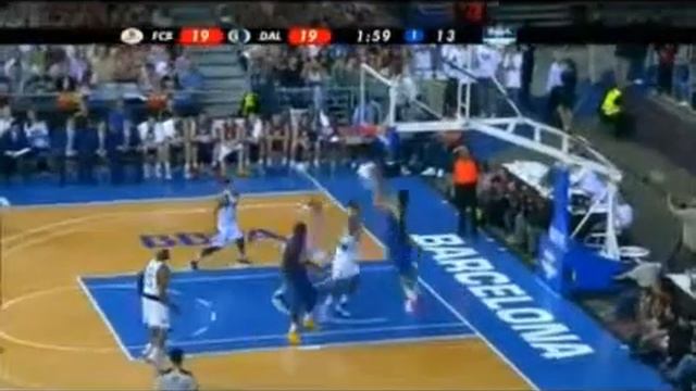 Вбрасывание мяча из-за боковой линии (Sideline out of bounds)
