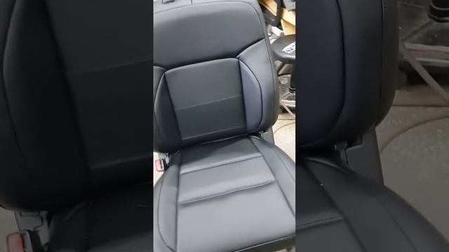 Перетяжка сиденья на Ниссан X trail.