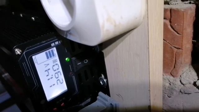 Тест инвертора 3000вт от аккумулятора 55ah. смотреть онлайн