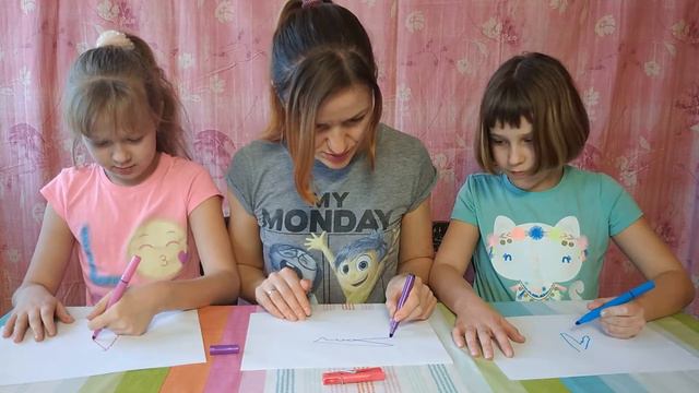 Кто лучше нарисует левой рукой челлендж