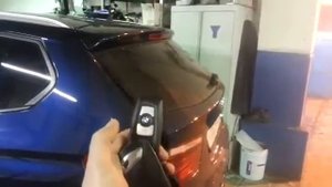 BMW X3 F25 ЗАКРЫТИЕ БАГАЖНИКА С КНОПКИ КЛЮЧА