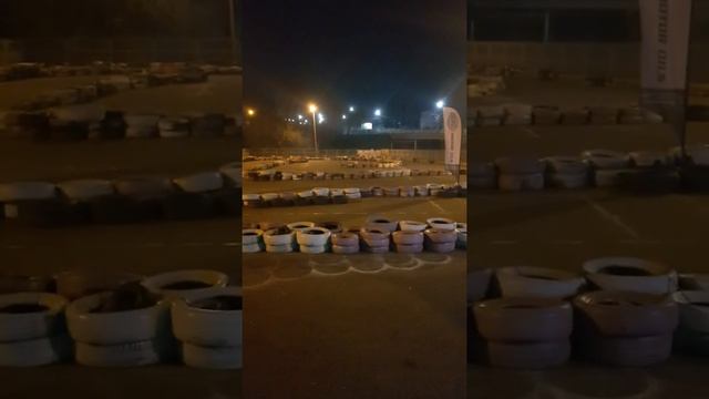 Вот так можно провести свой досуг в Могилёве..район Быховского рынка??