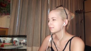 Reacting to Диана Анкудинова (Diana Ankudinova) - Хуторянка. ТРЦ АКВАРЕЛЬ.