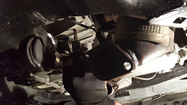 How To: Drill and Tap a 2010+ Lincoln MKS Ecoboost 3.5L AWD PTU (DIY - Make maintenance easy!!!!) смотреть онлайн