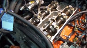 Opel Omega 2.5 течь клапанных крышек