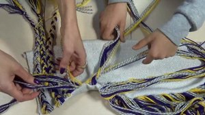 ЧУДЕСНАЯ ШАПКА ОТ ВЛАДАННЫ ? ШЬЁМ ИЗ ТРИКОТАЖА И ШЕРСТЯНЫХ НИТОК СВОИМИ РУКАМИ