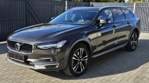 Volvo V90 Cross Country 2021! B4 AWD 2.0 дизель 197 hp! Harman/Kardon, Камеры 360⁰, детские сиденья!